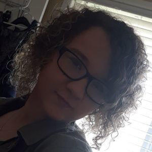 Meet your Posher, Macy